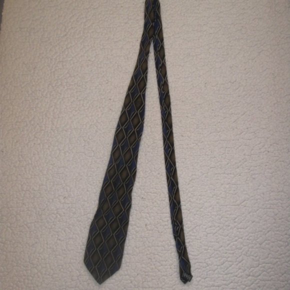 Urban Canvas Silk Tie - Picture 1 of 2